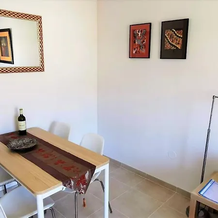 アパート Front Line Sea View 1 Bedroom Large ベナルマデナ