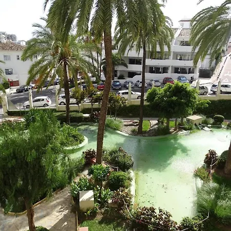 アパート Front Line Sea View 1 Bedroom Large ベナルマデナ